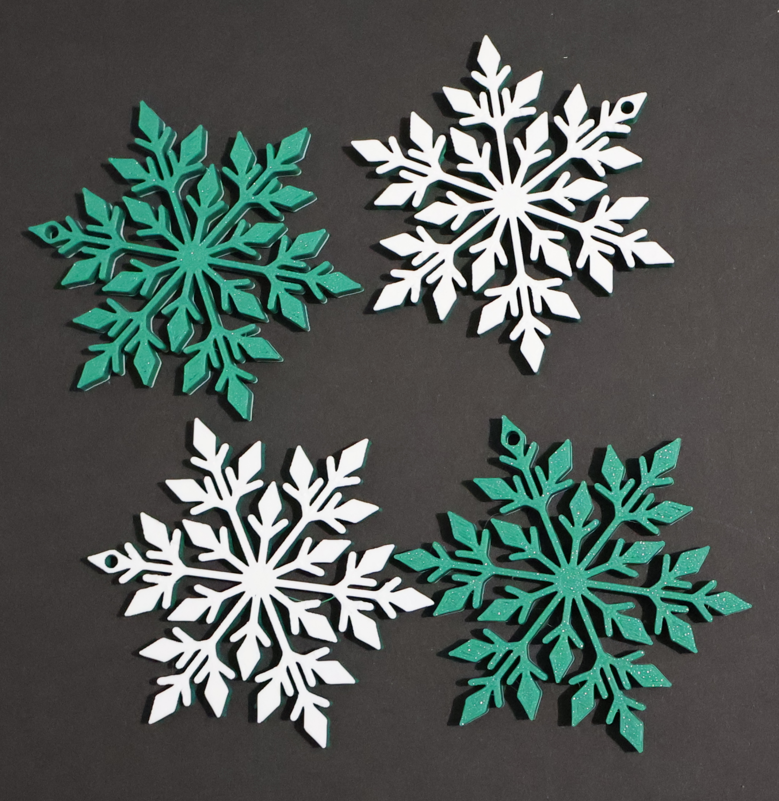 Christmas Ornaments - Mistletoe/White Snowflakes | 3D printed