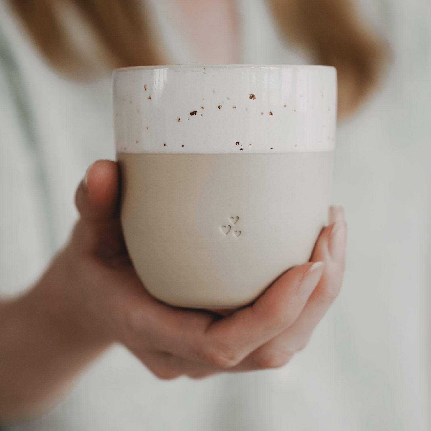 Kleiner Becher Kleine Herzen