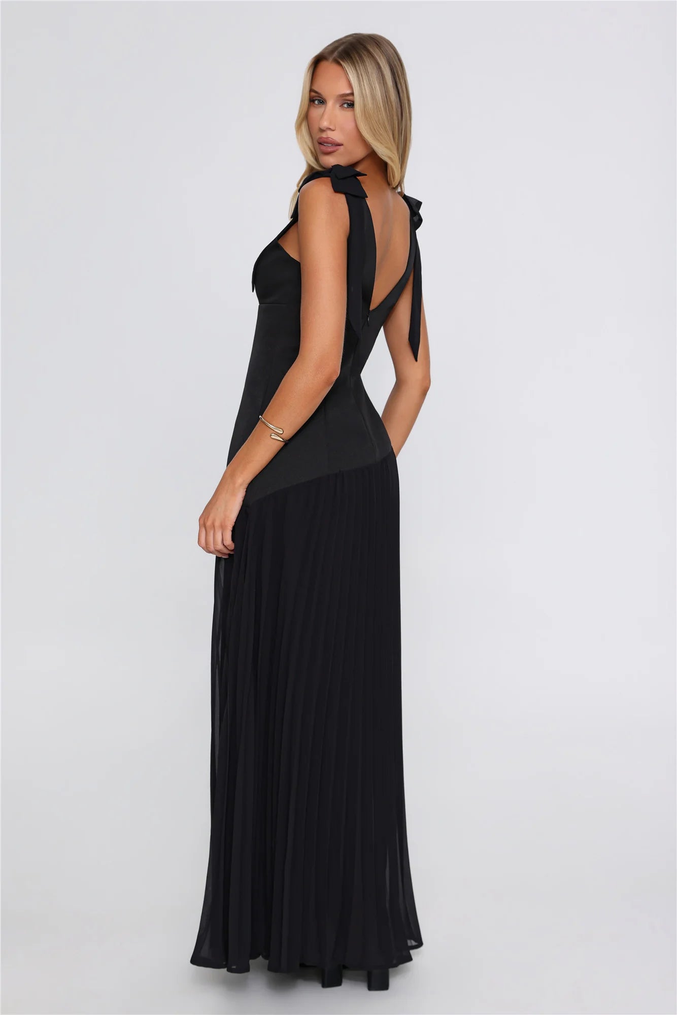 Always Look Good Maxi Dress Black