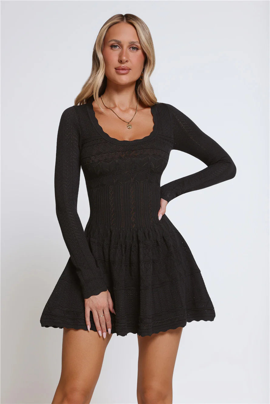 Pretty Portrait Long Sleeve Knit Mini Dress Black