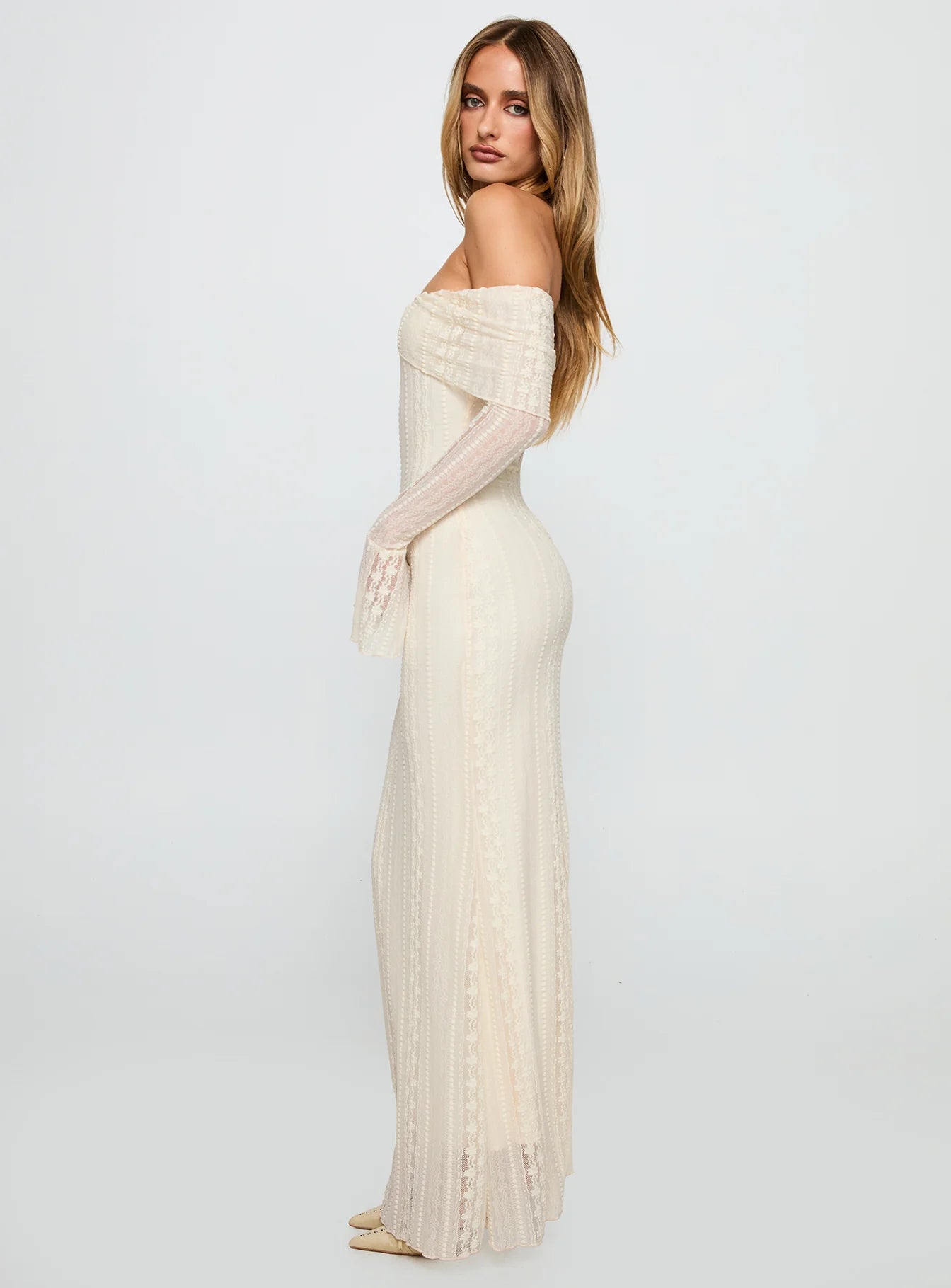 Perdita Long Sleeve Lace Maxi Dress Cream