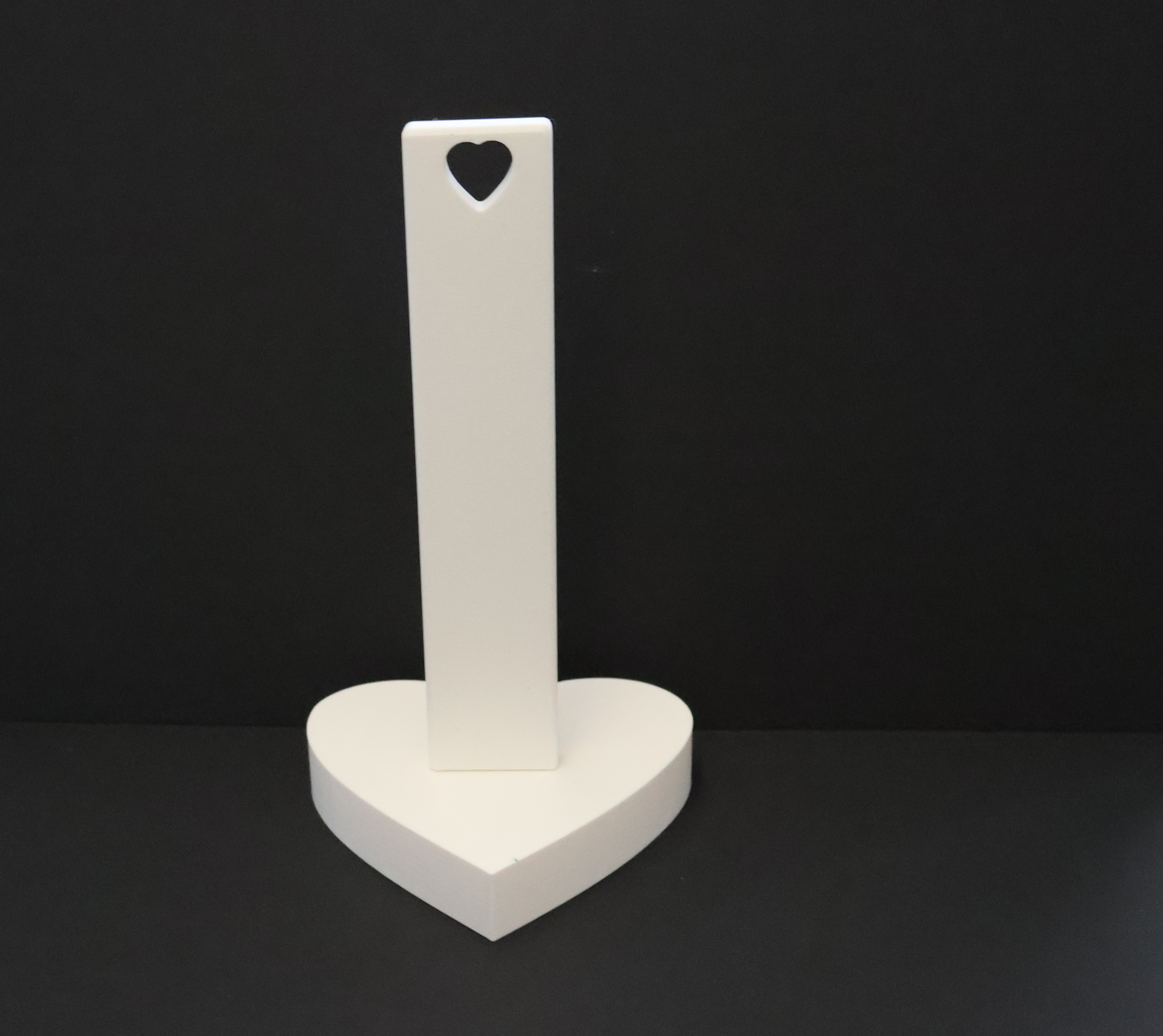 Scrunchie Holder with Heart Shaped Base | 3D printed