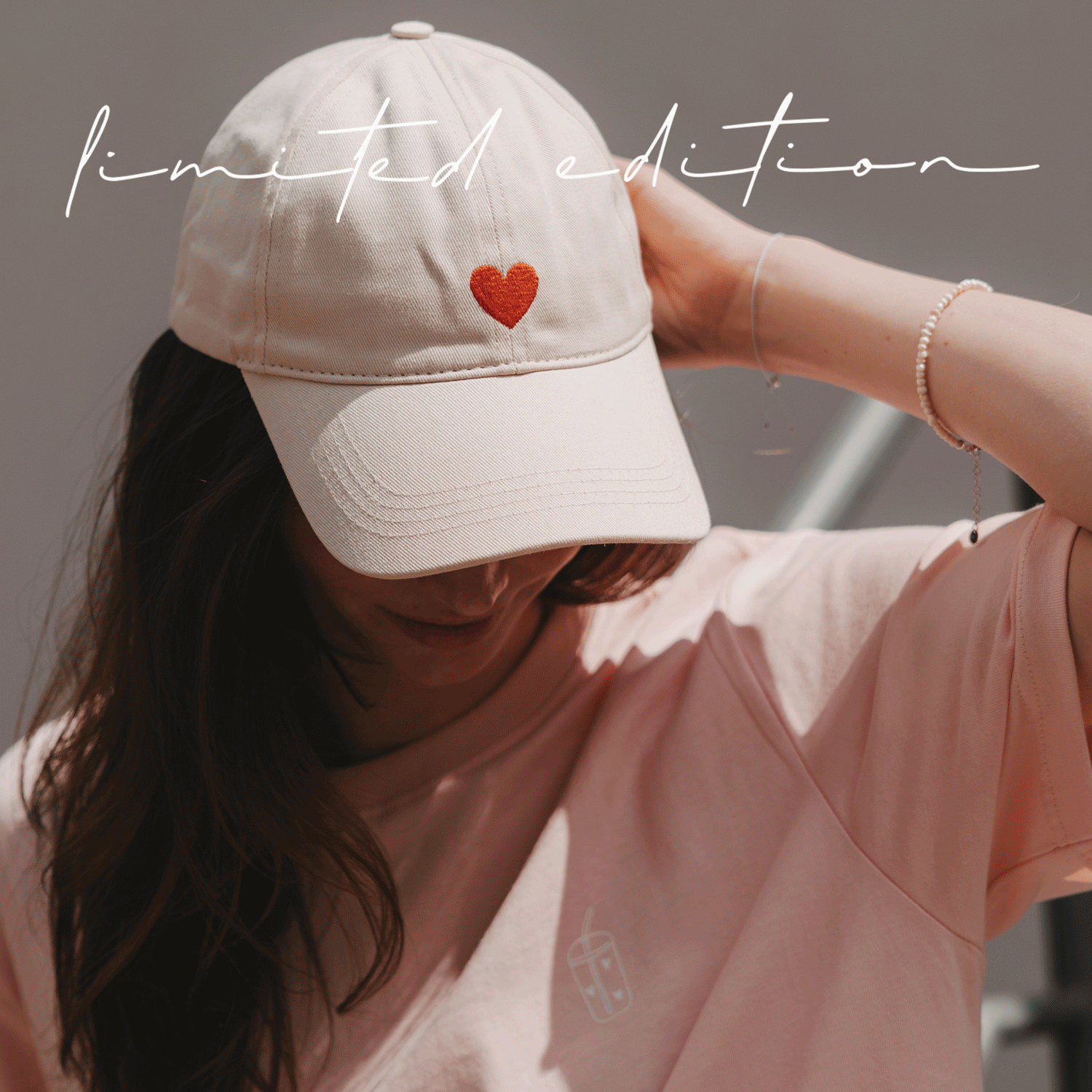 Limited Edition Cap Oh happy day beige