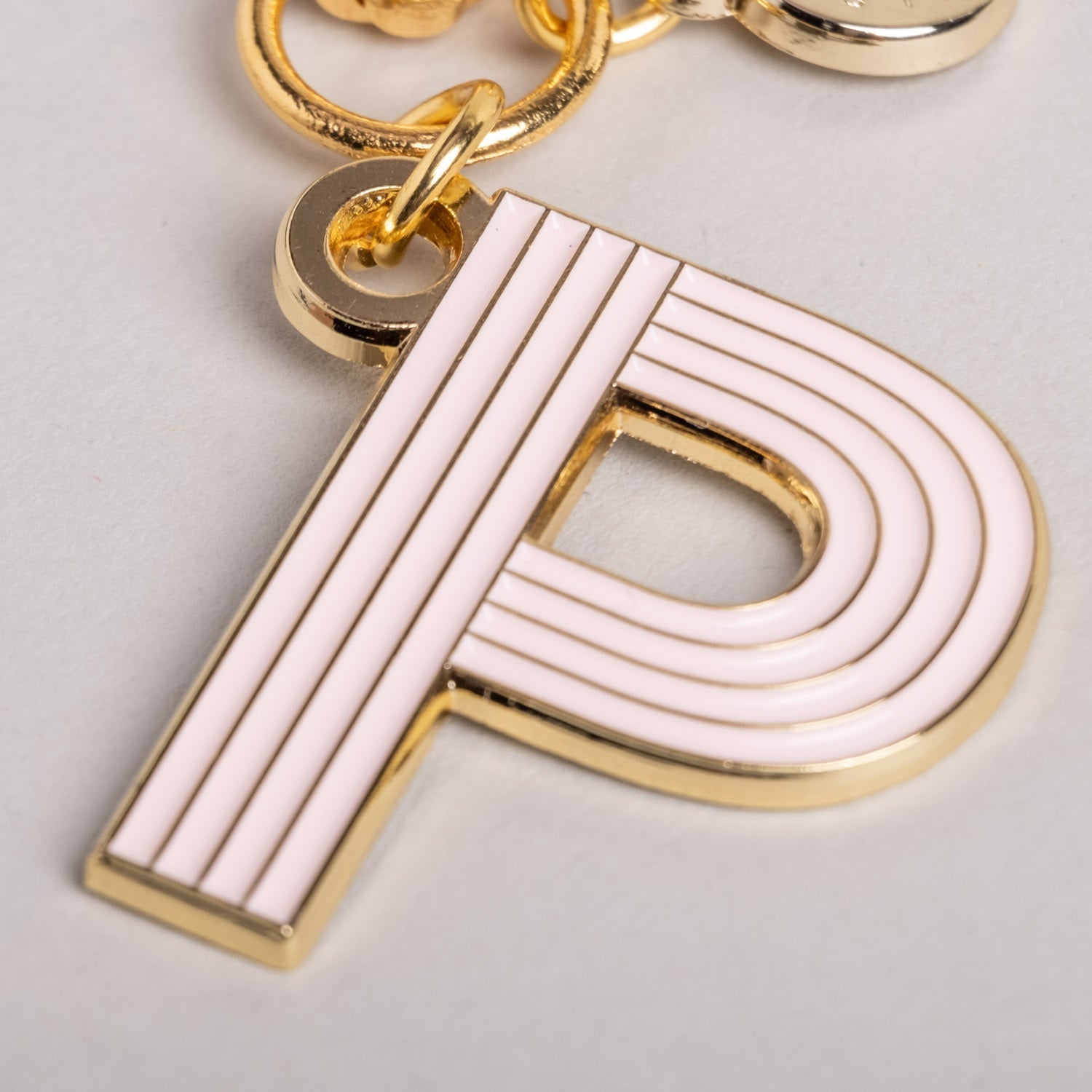 ABC Schlüsselanhänger rosa