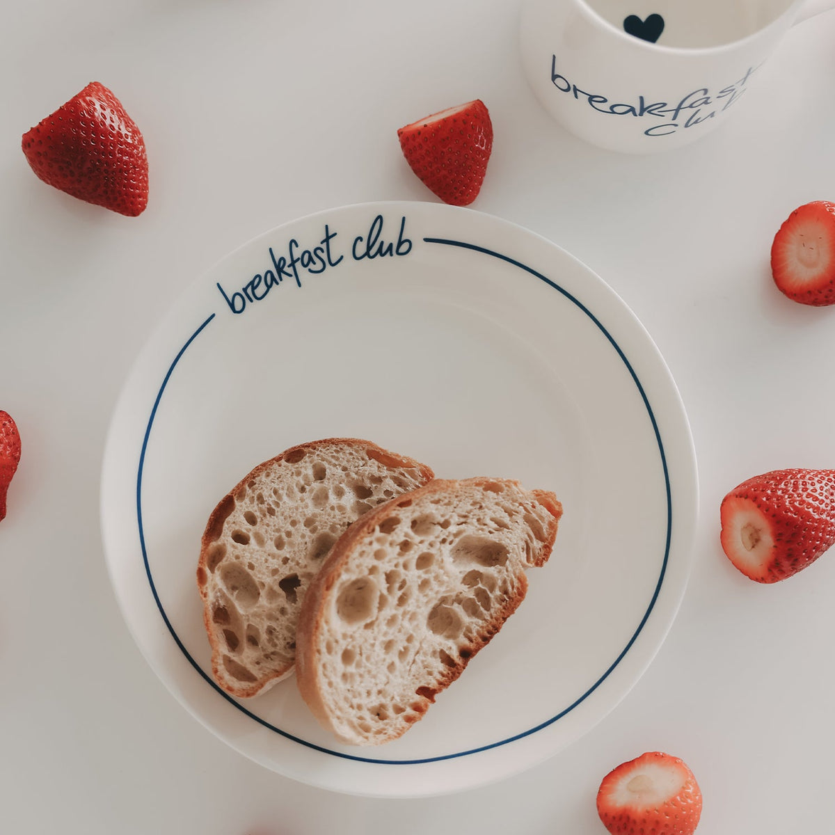 Frühstücksteller rund dunkelblau Breakfast club