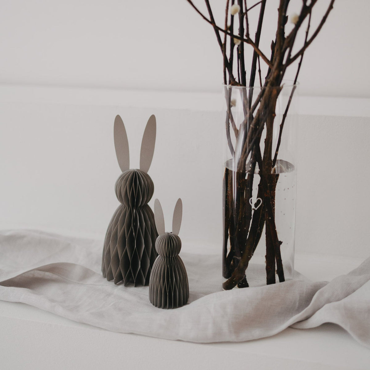 Papierhasen 2er Set grau