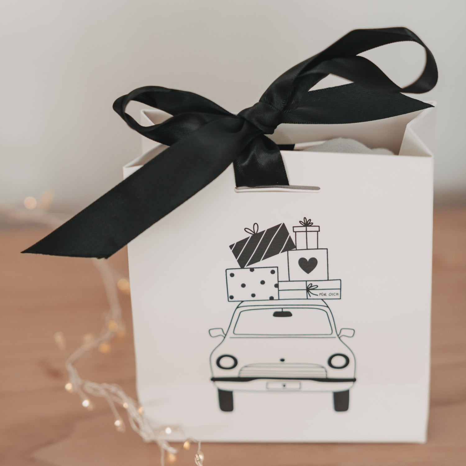 Geschenktüte Christmas car verschiedene Größen